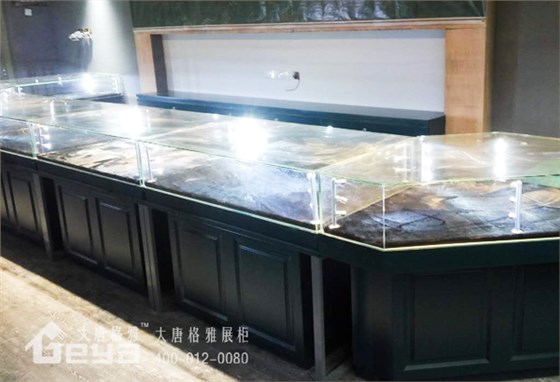 珠寶展柜,南京展柜廠,南京展柜定制廠家,南京展柜設(shè)計(jì)制作,南京大唐格雅展柜