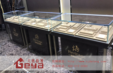 珠寶展柜如何設(shè)計才會顯得高端？