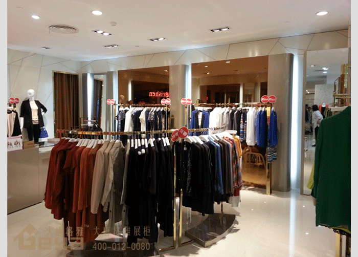 產(chǎn)品展示-金鷹zishen自營(yíng)品牌服裝店